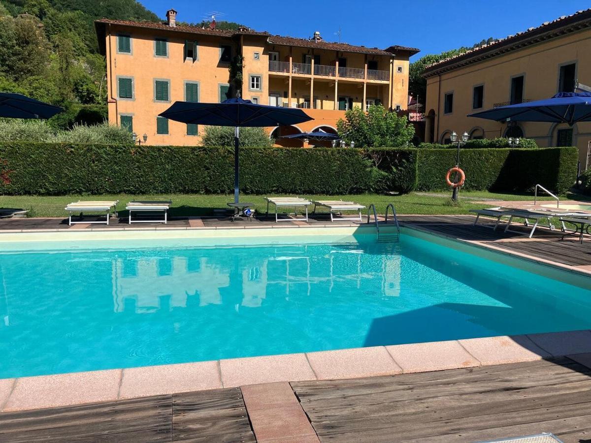 Park Hotel Regina - With Air-Condition And Pool バーニ・ディ・ルッカ エクステリア 写真