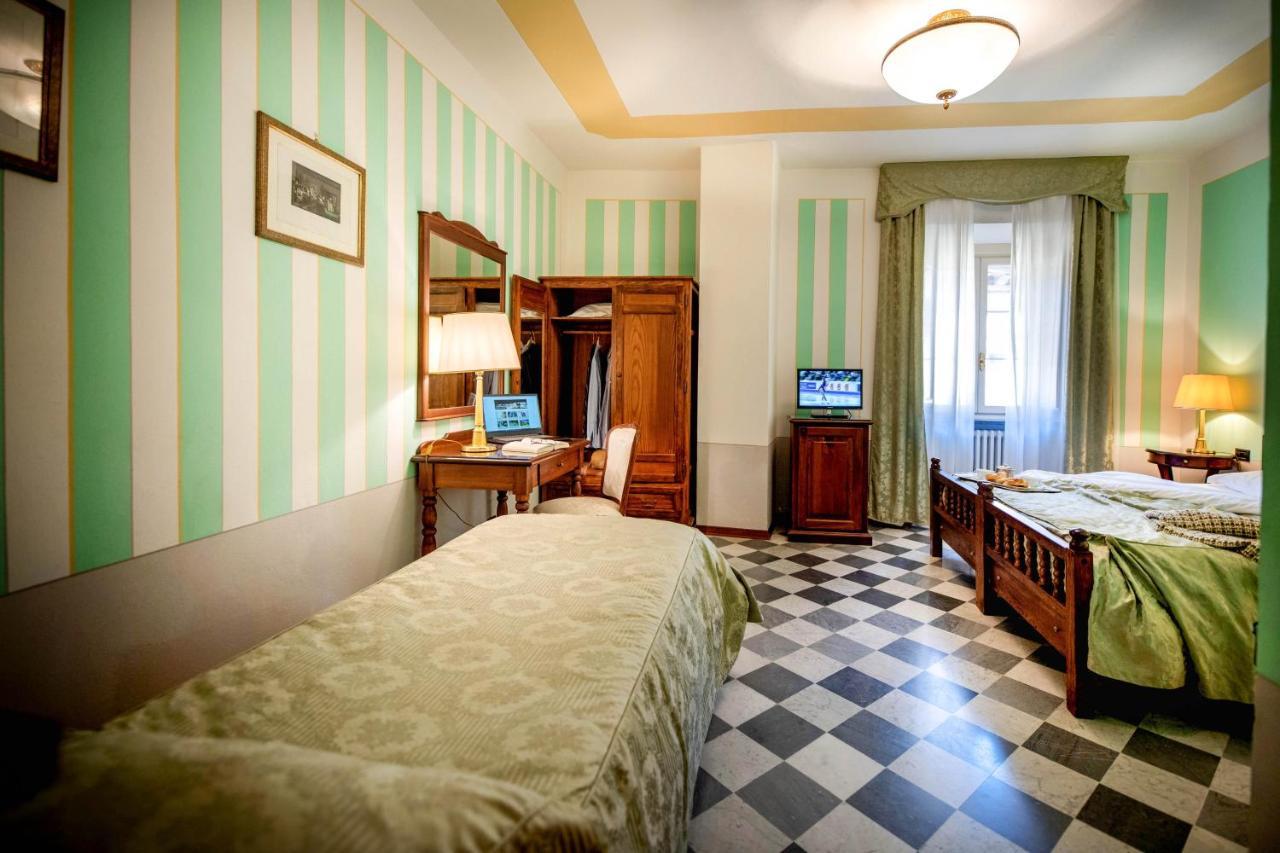 Park Hotel Regina - With Air-Condition And Pool バーニ・ディ・ルッカ エクステリア 写真